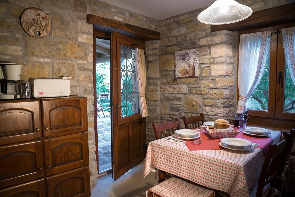 Holiday Home Casa Dei Farfui Momjan エクステリア 写真